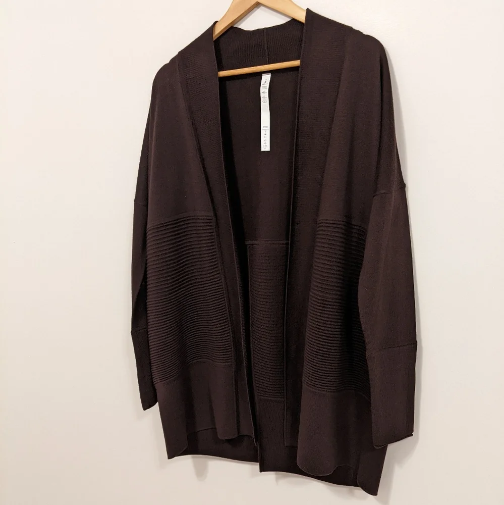 Lululemon Sit In Lotus Wrap II Black Cherry 8